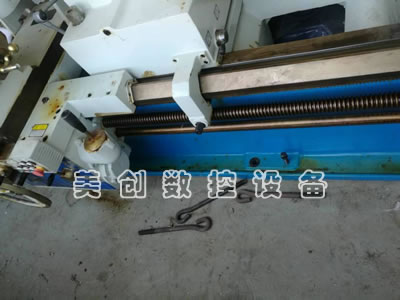 二手臥式車(chē)床 星火CWA61100臥式車(chē)床